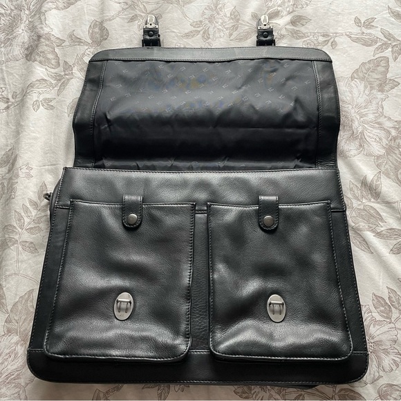 Kenneth Cole Reaction Black Leather Laptop Bag Briefcase Career Work School - Picture 5 of 6